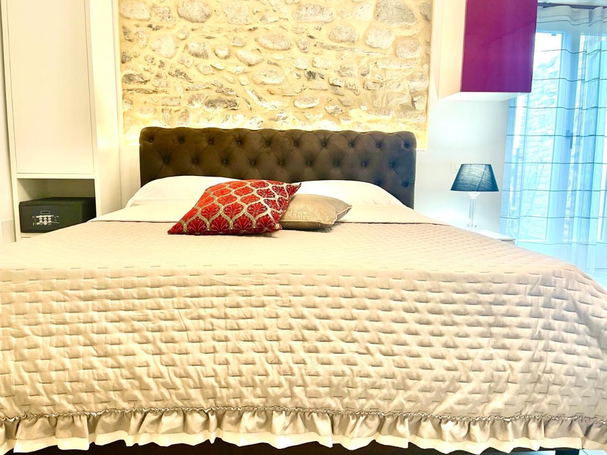 Dimora Di Charme Rooms & Apartments Peschiera del Garda Kültér fotó