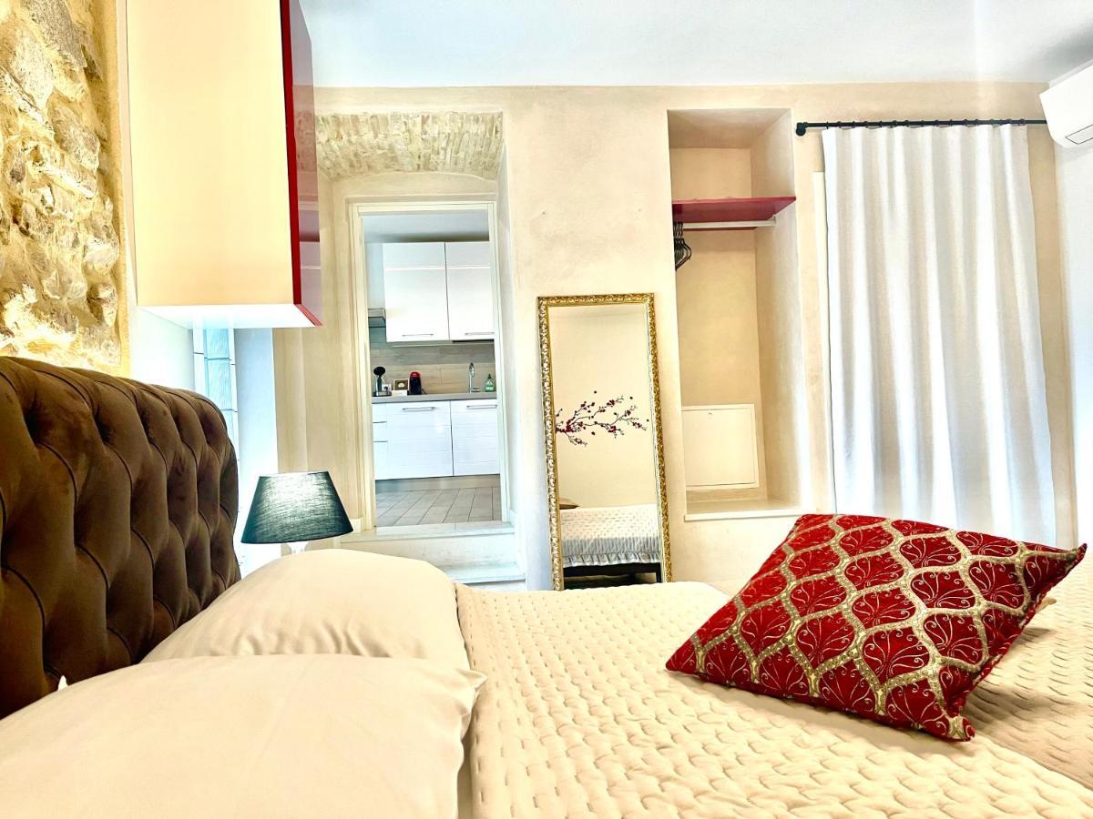 Dimora Di Charme Rooms & Apartments Peschiera del Garda Kültér fotó