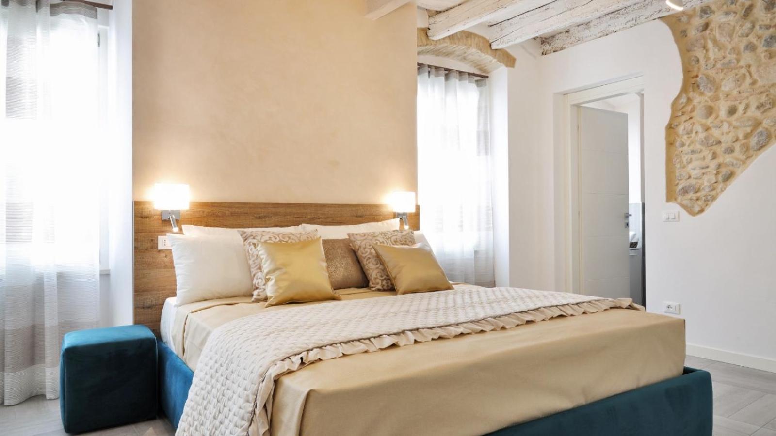 Dimora Di Charme Rooms & Apartments Peschiera del Garda Kültér fotó