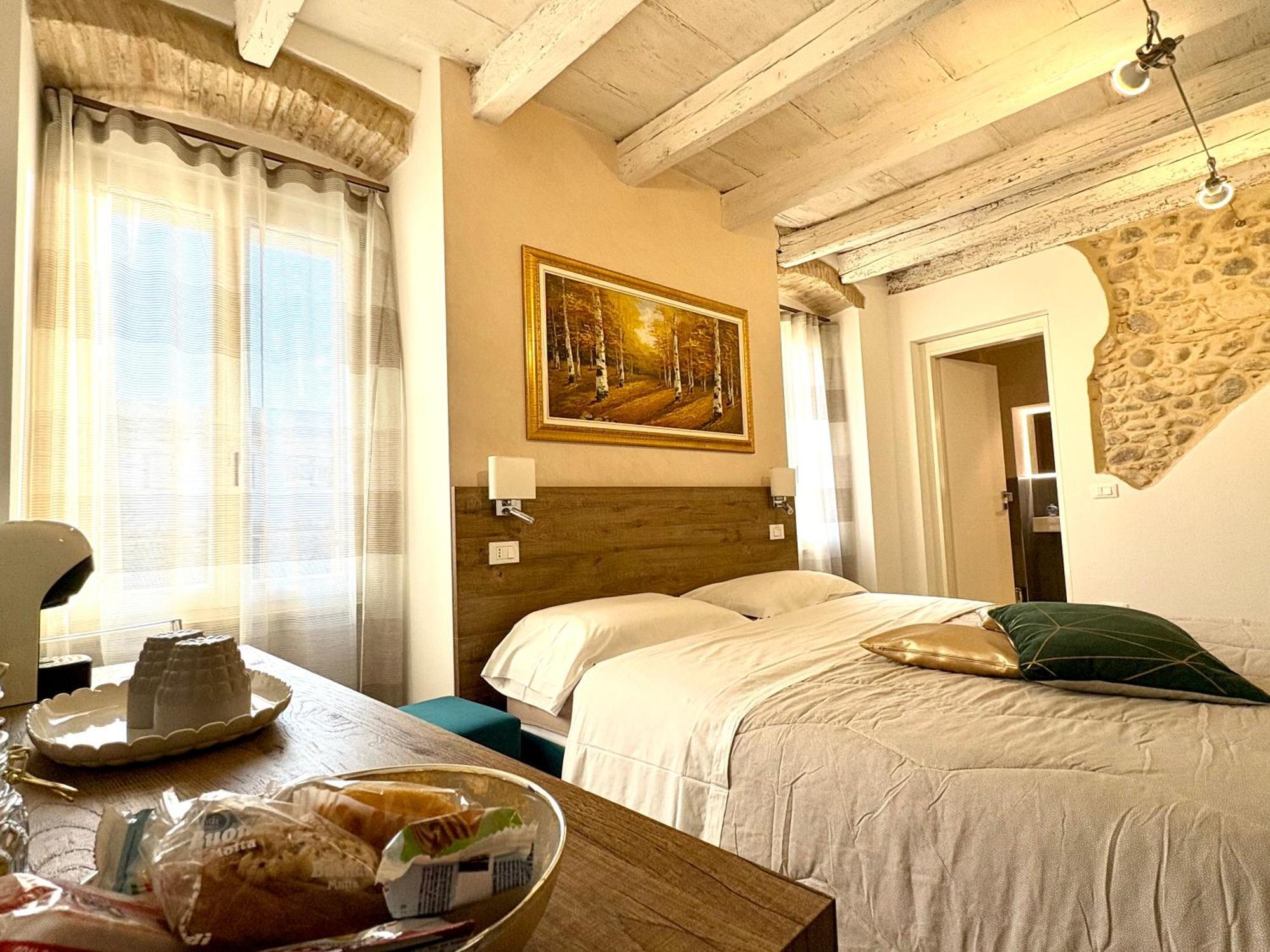 Dimora Di Charme Rooms & Apartments Peschiera del Garda Kültér fotó